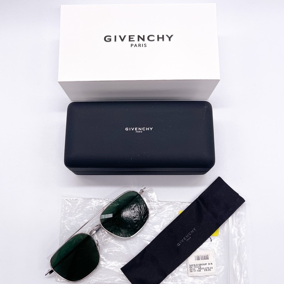NEW GIVENCHY GV7033/S 010 UNISEX SUNGLASSES GIVENCHY GV 7033/S - Picture 11 of 11